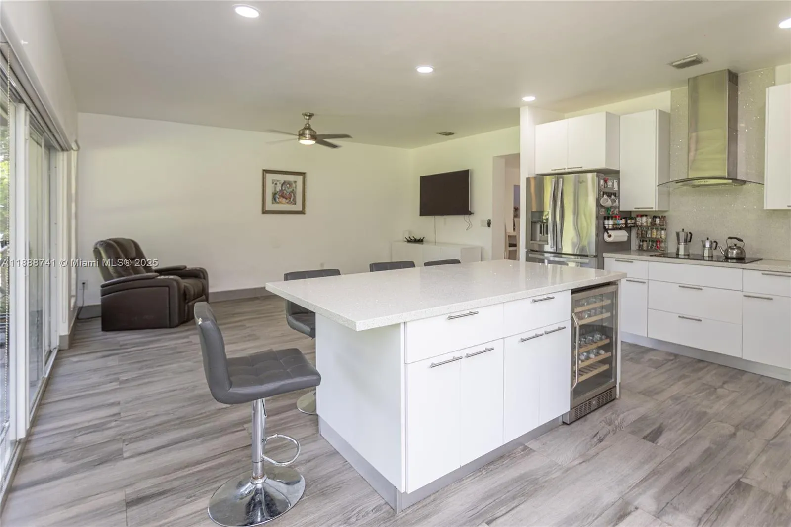 507 Hunting Lodge Dr