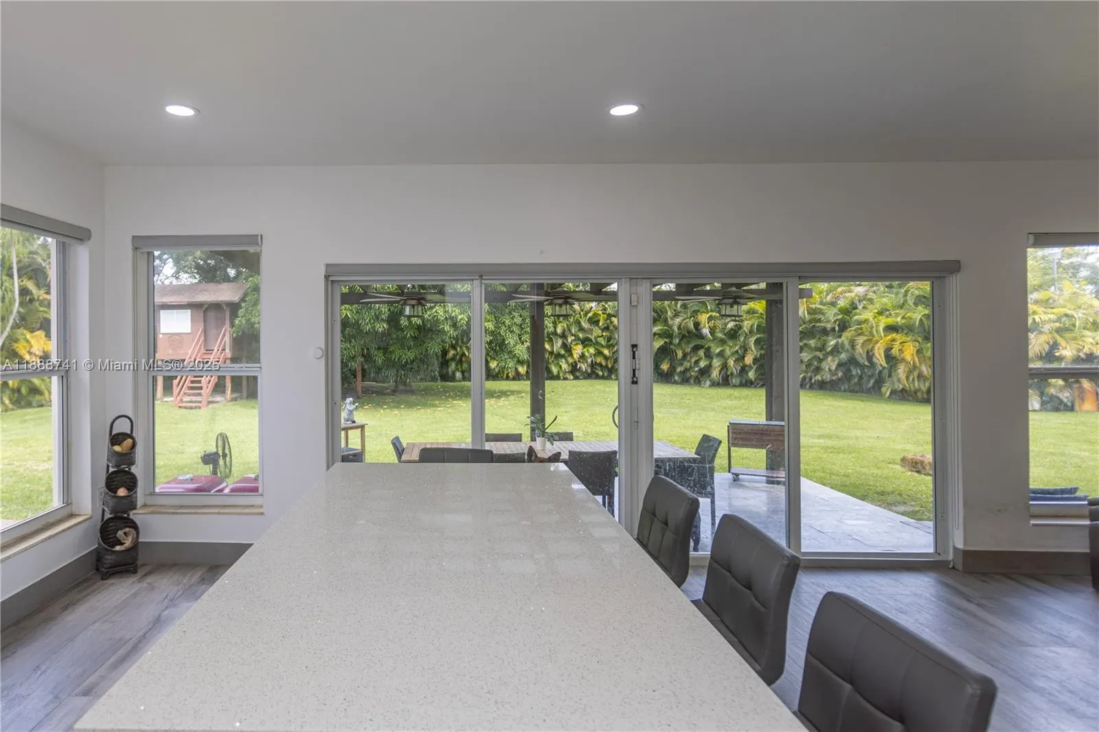 507 Hunting Lodge Dr
