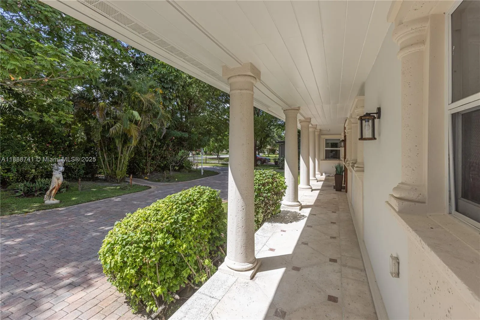 507 Hunting Lodge Dr