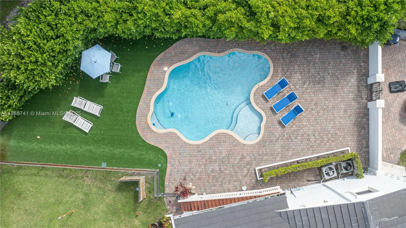 507 Hunting Lodge Dr