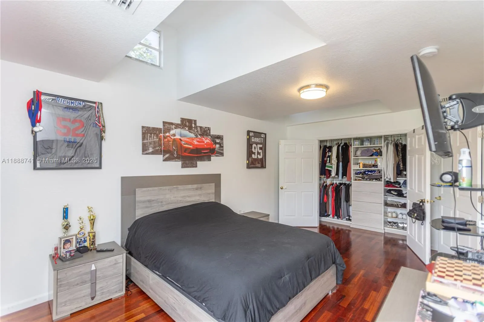 507 Hunting Lodge Dr