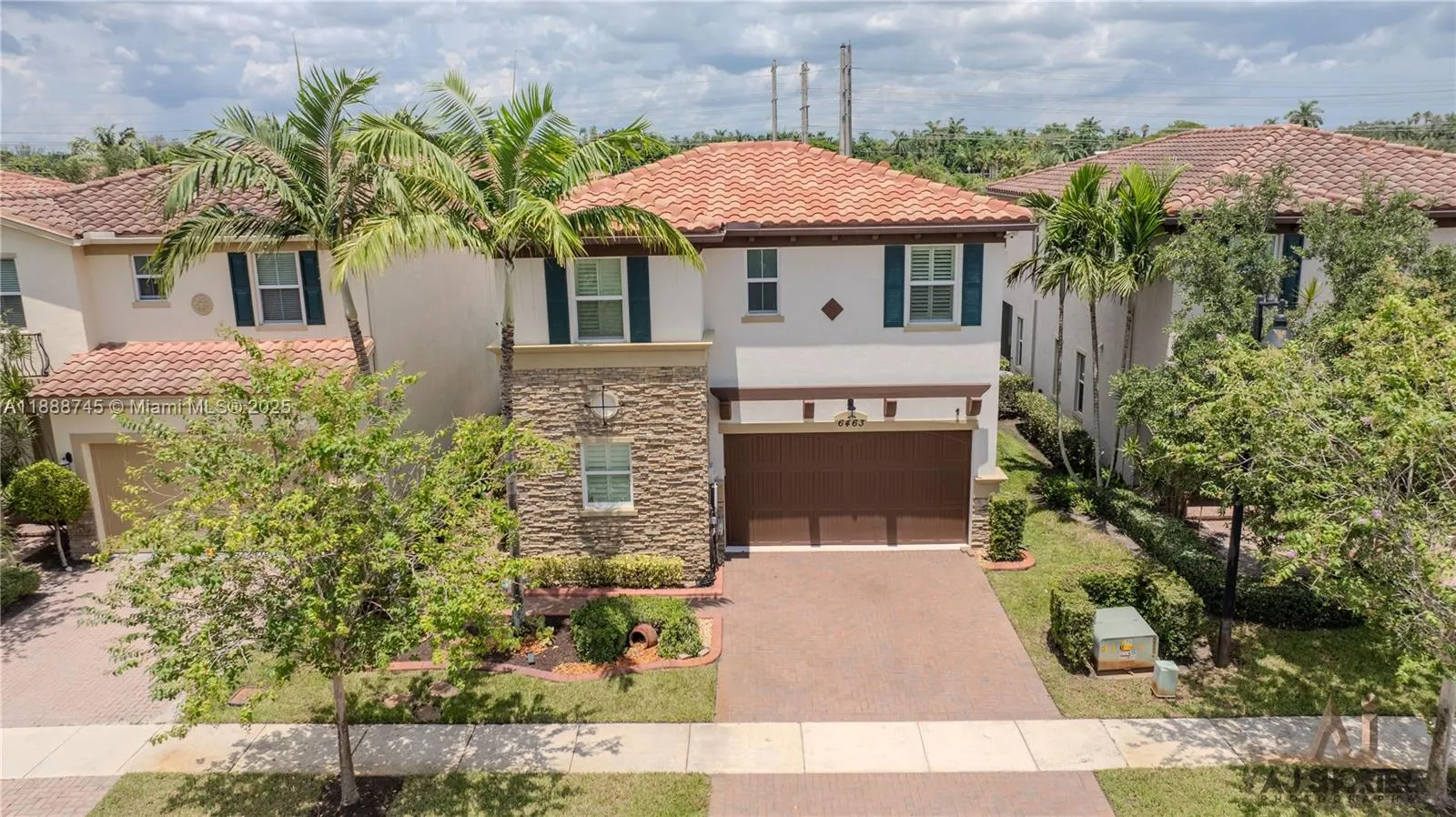 6463 Osprey Landing St