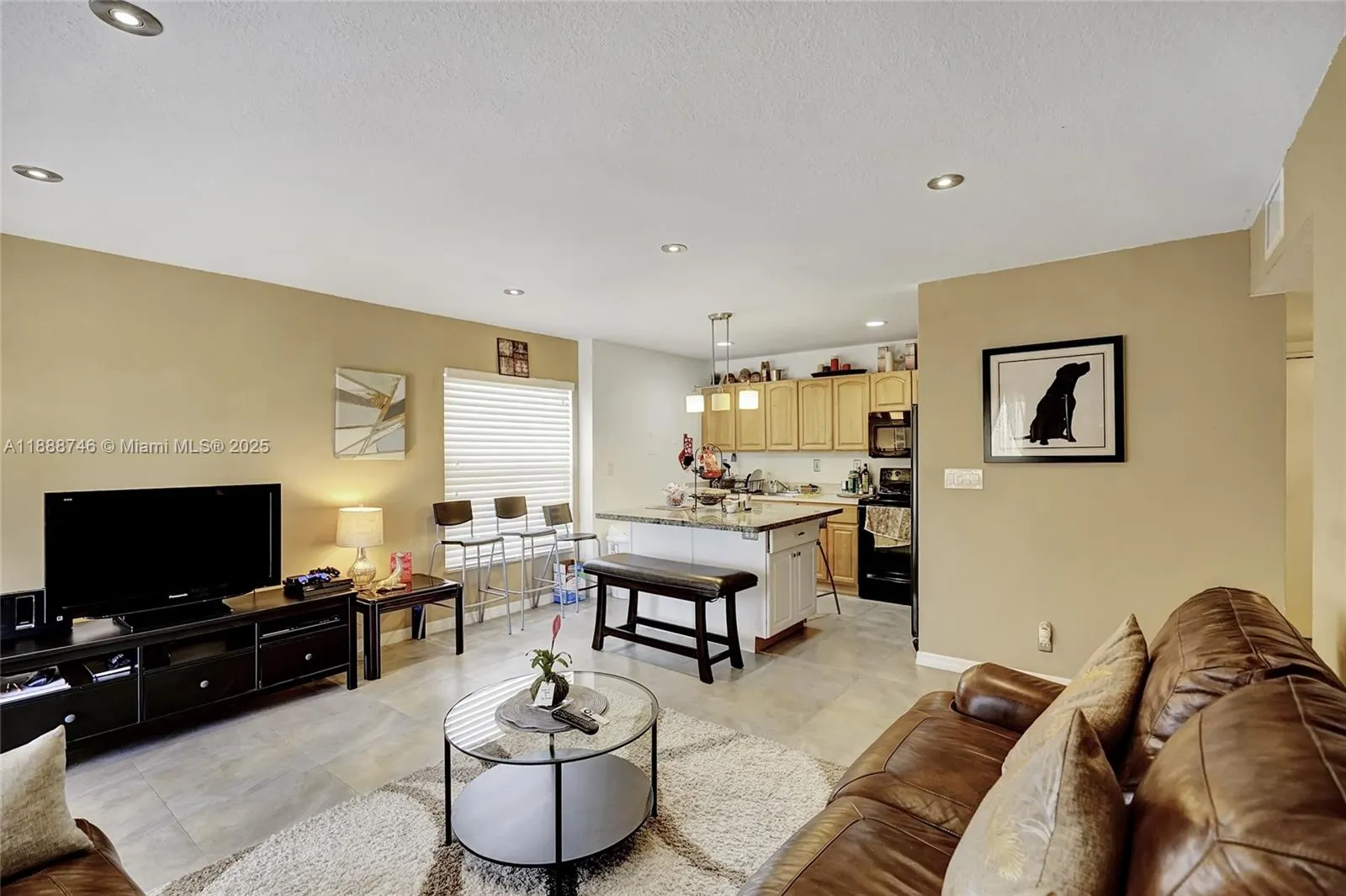 505 S Pine Island Rd, #B307
