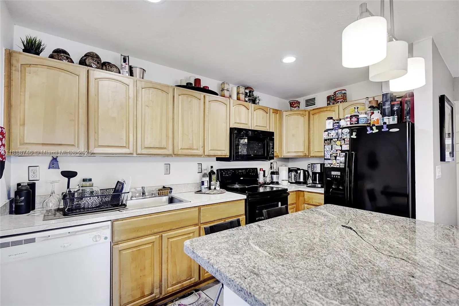 505 S Pine Island Rd, #B307