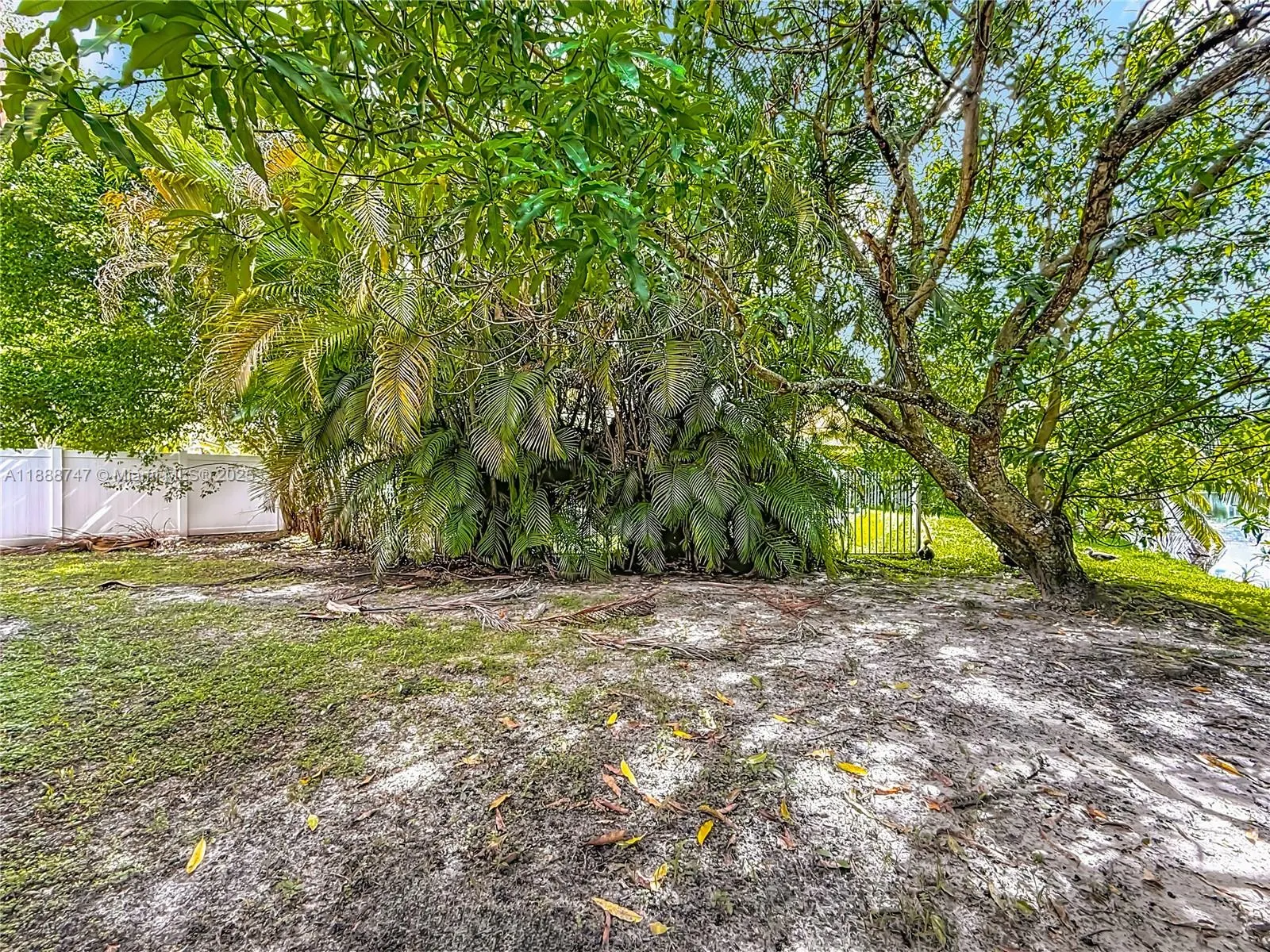 5317 SW 133rd Ave