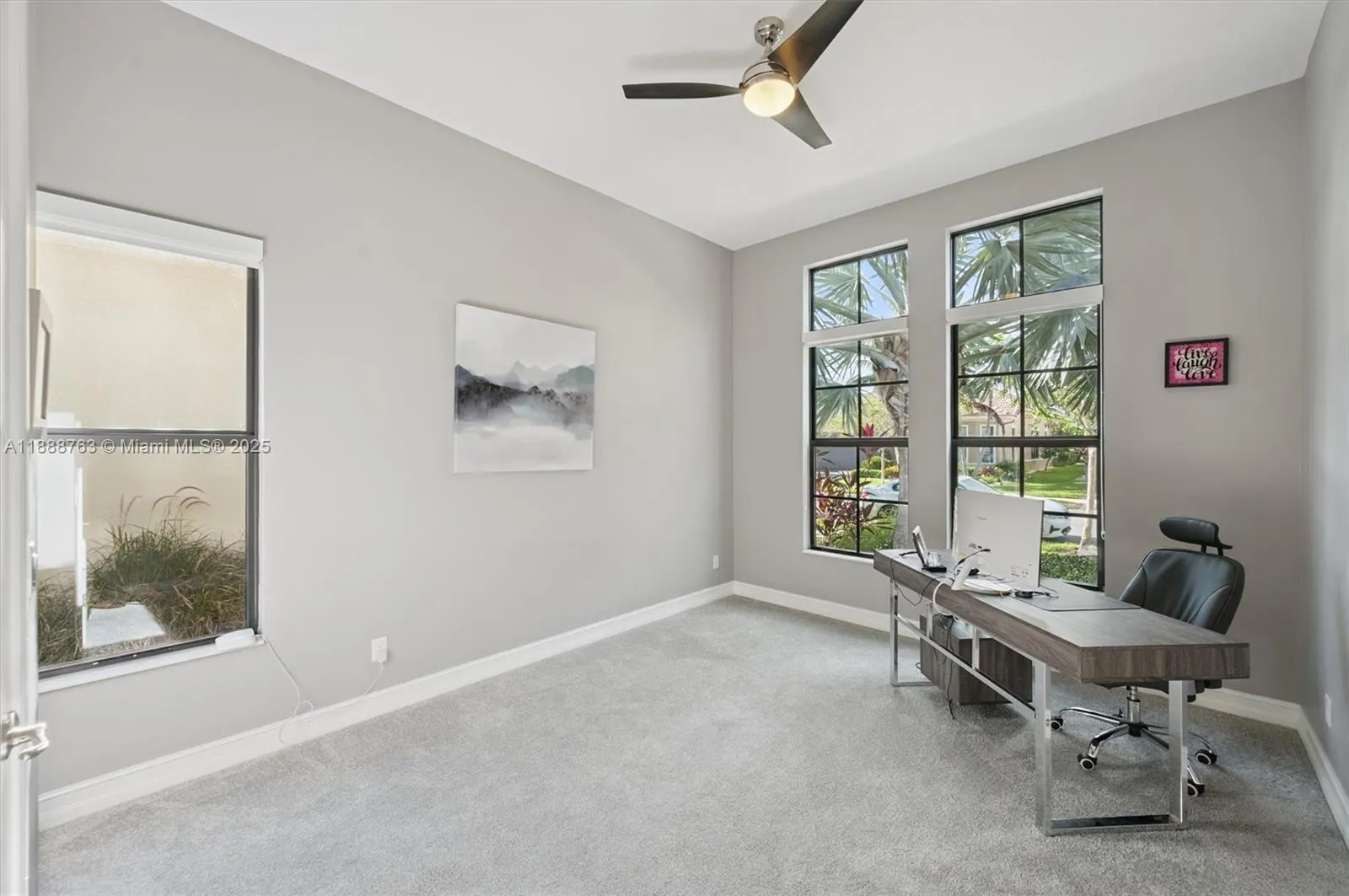 12065 N Kalmar Cir
