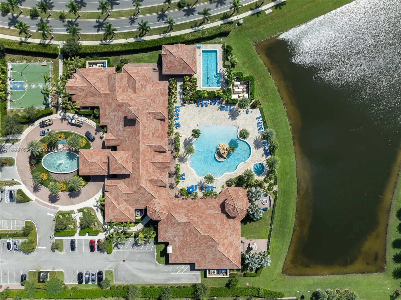 12065 N Kalmar Cir