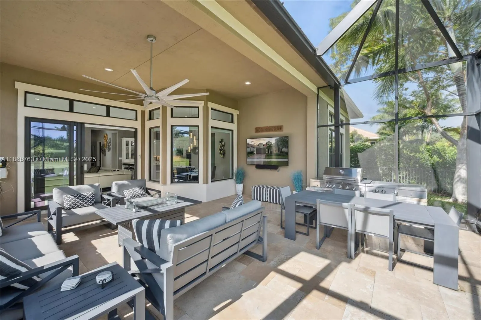 12065 N Kalmar Cir