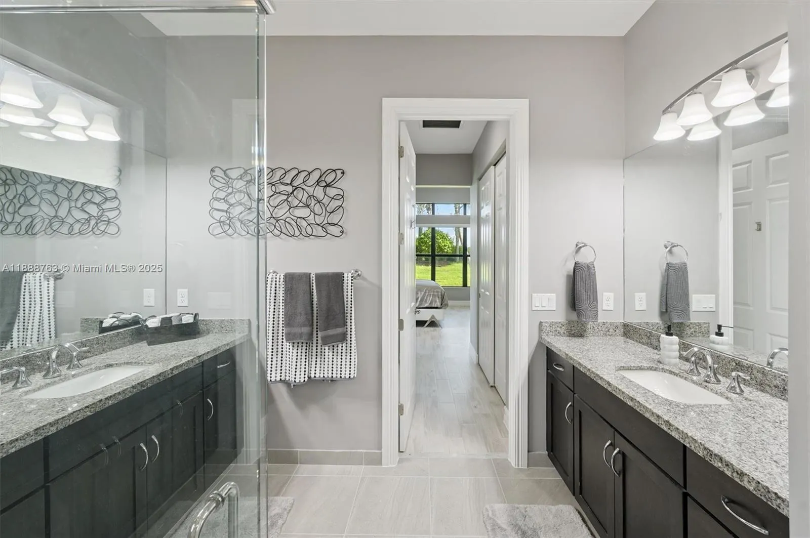 12065 N Kalmar Cir