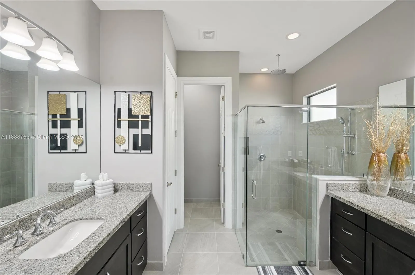 12065 N Kalmar Cir