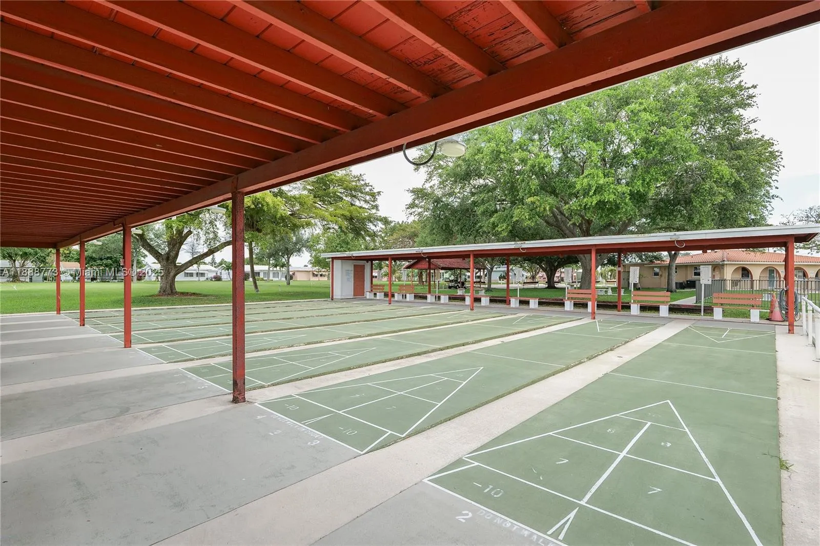 4908 NW 43rd Ave