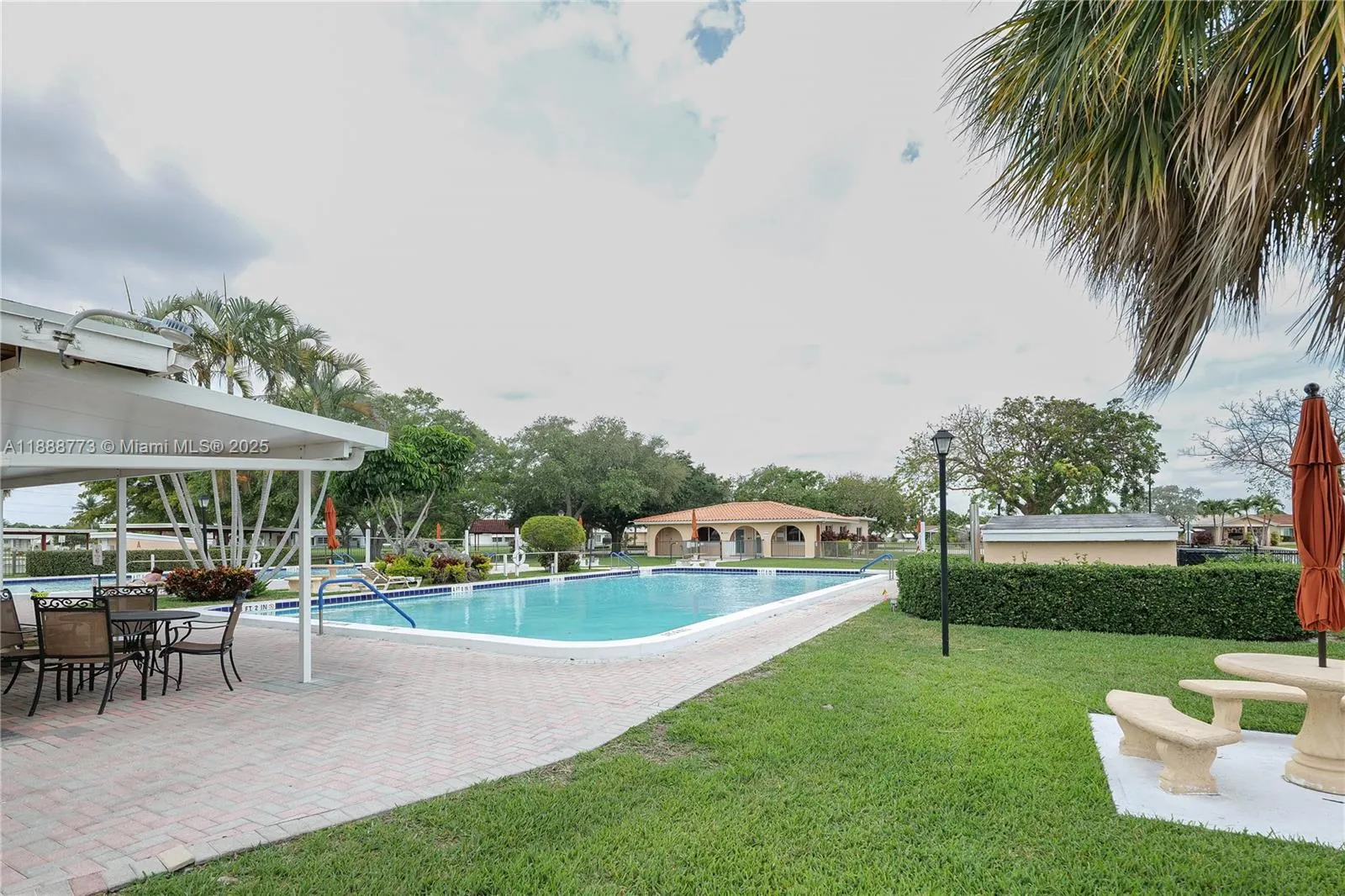 4908 NW 43rd Ave