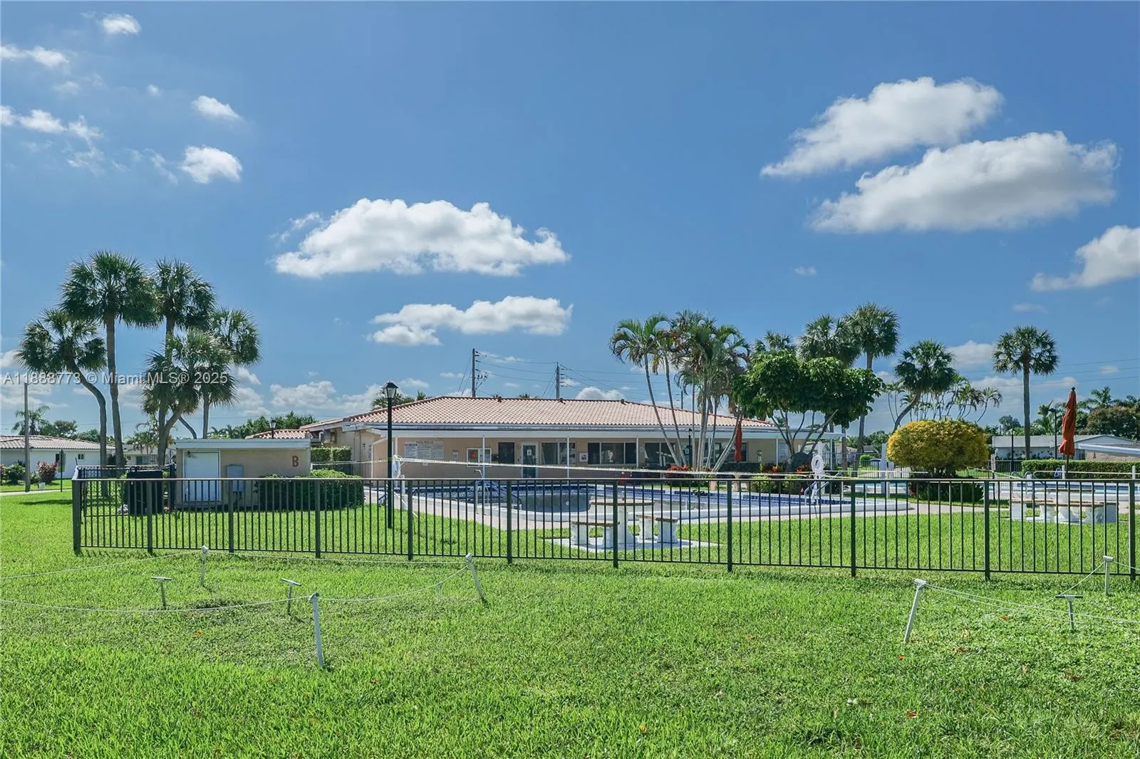 4908 NW 43rd Ave