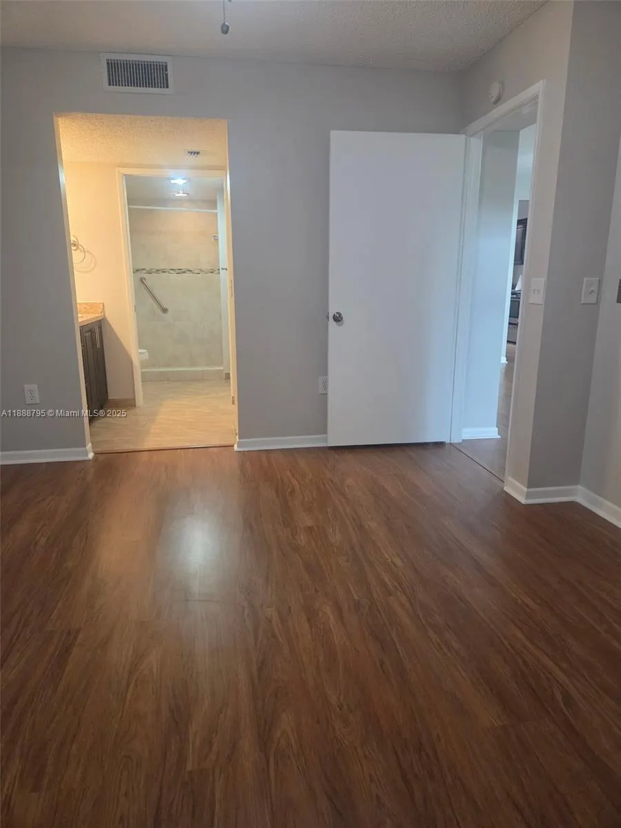 1200 SW 137th Ave, #110E