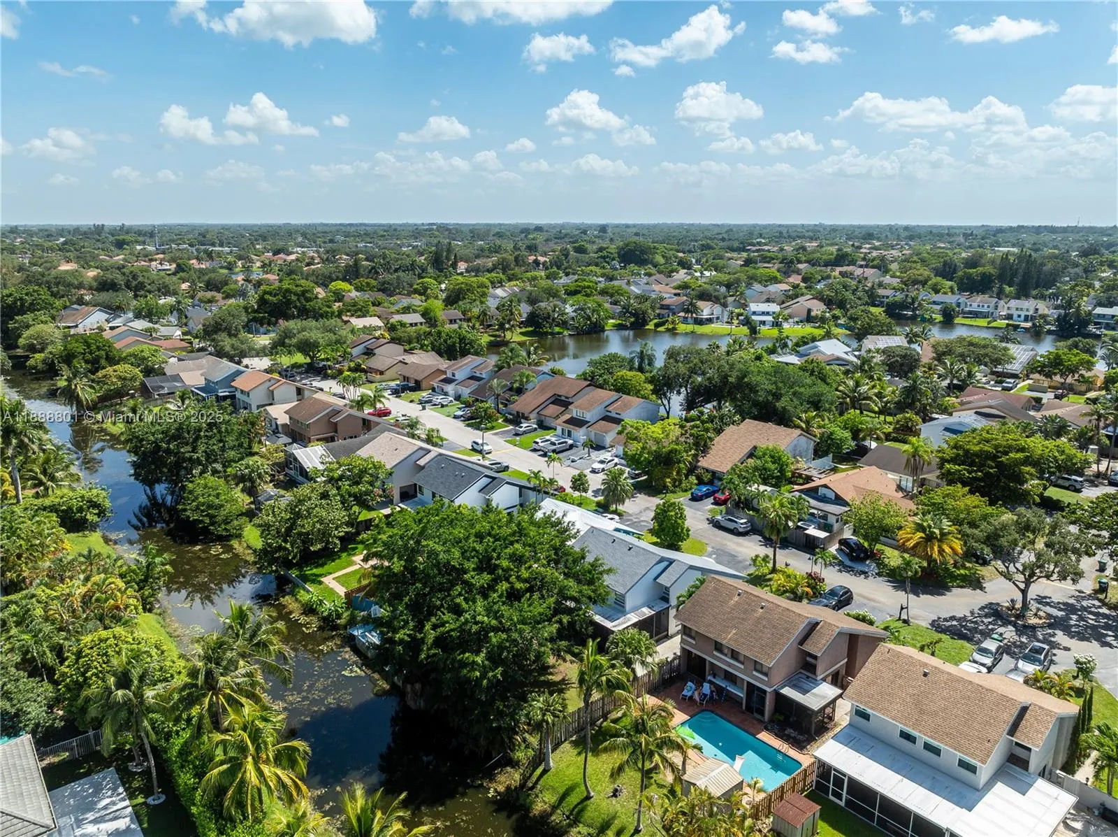 3930 SW 82nd Ter