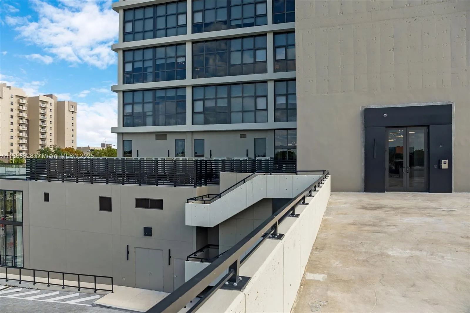 7920 NE 2nd Ave, #308