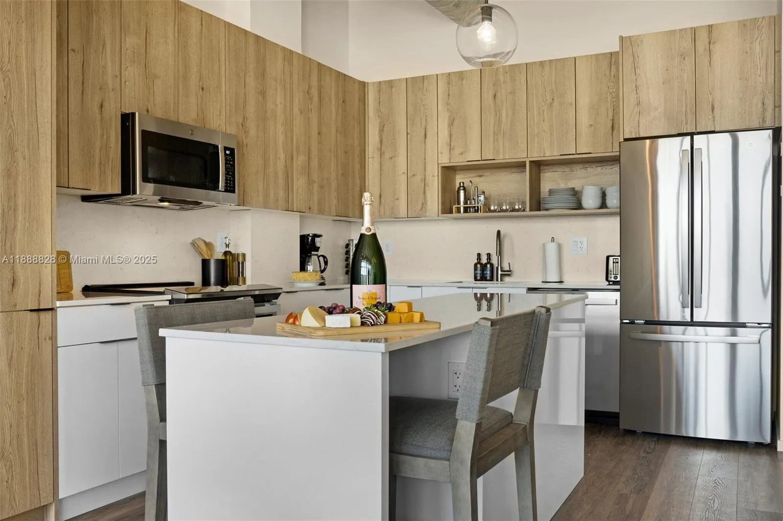 7920 NE 2nd Ave, #308