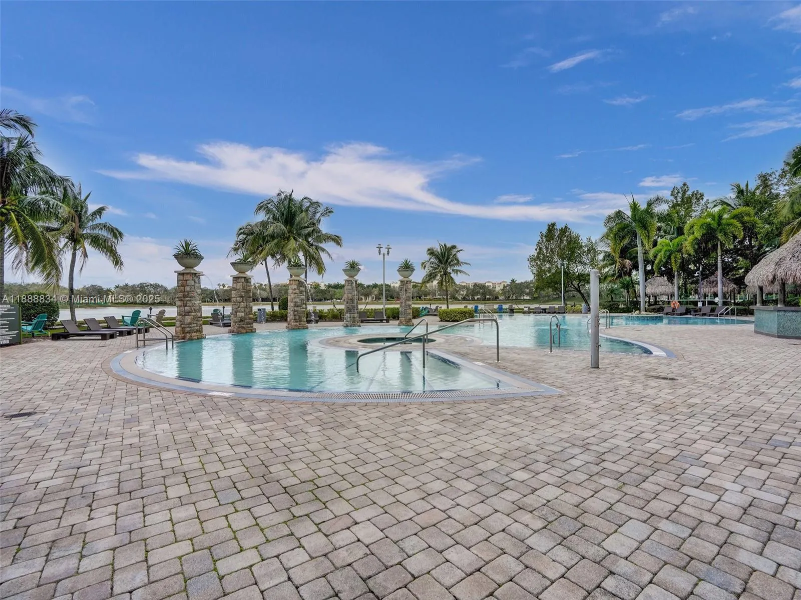 2681 N Flamingo Rd, #605S