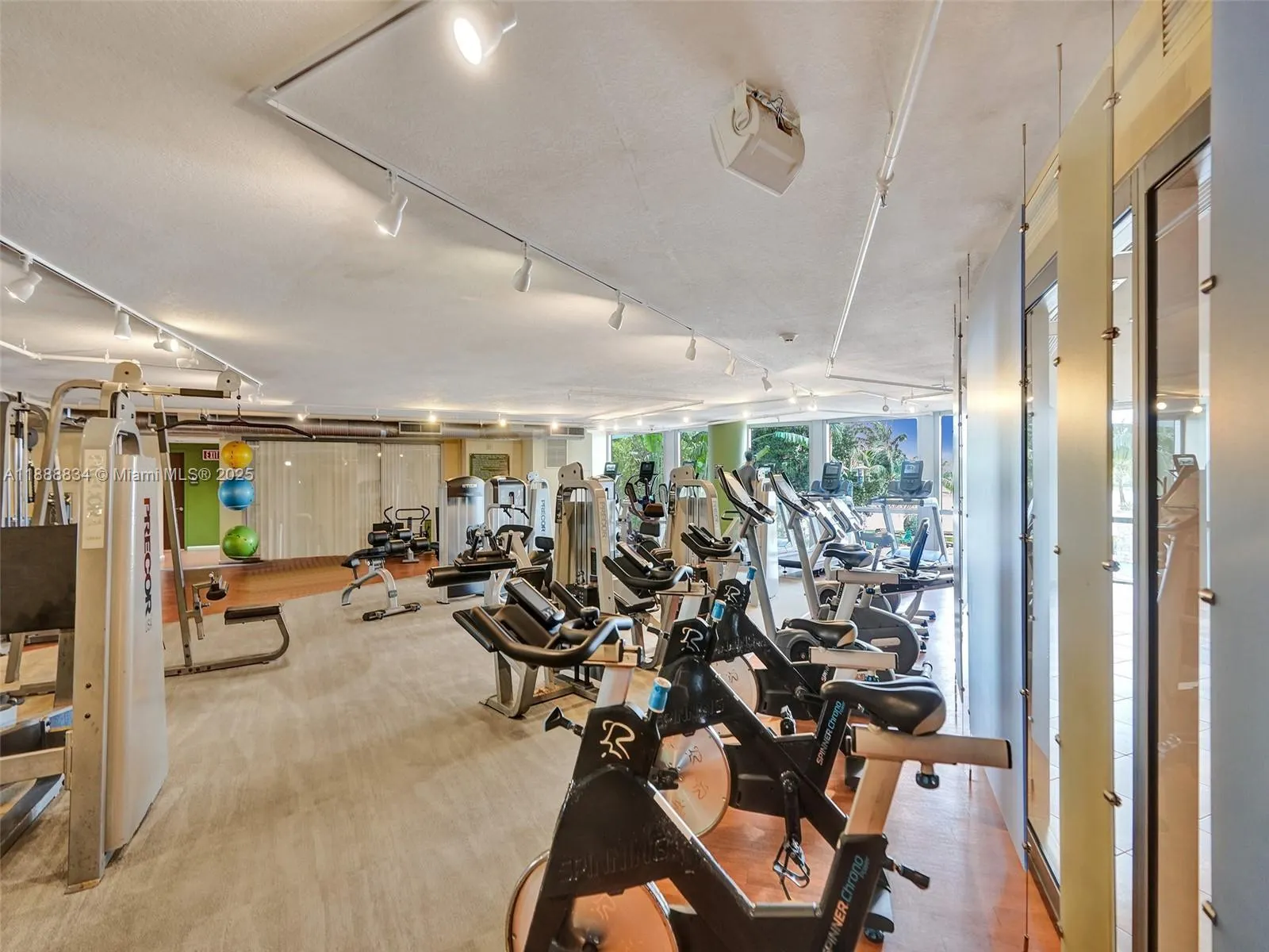 2681 N Flamingo Rd, #605S