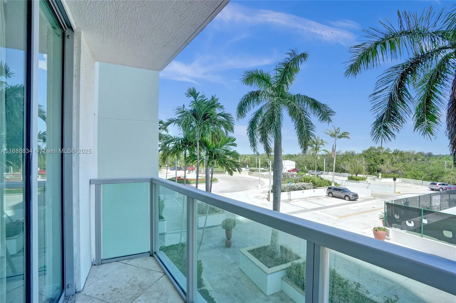 2681 N Flamingo Rd, #605S