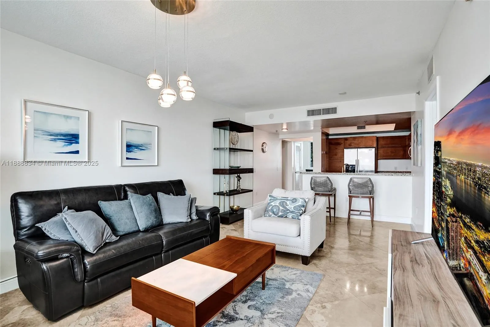 2681 N Flamingo Rd, #605S