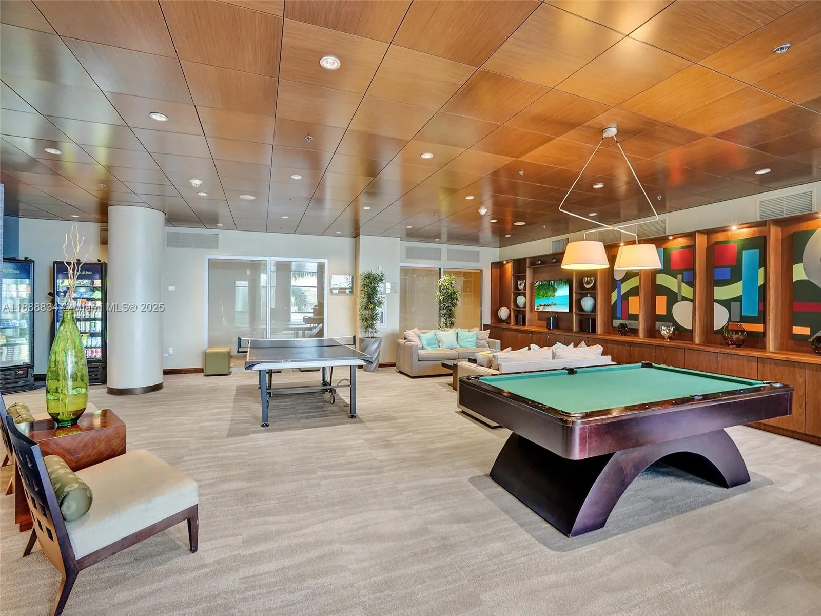 2681 N Flamingo Rd, #605S