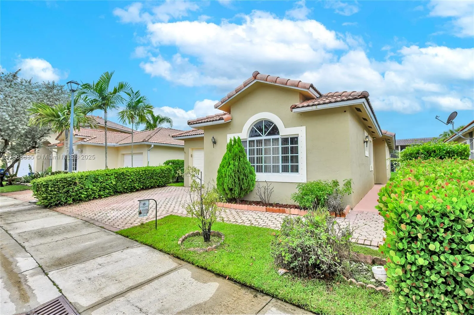 113 Danielle Ct
