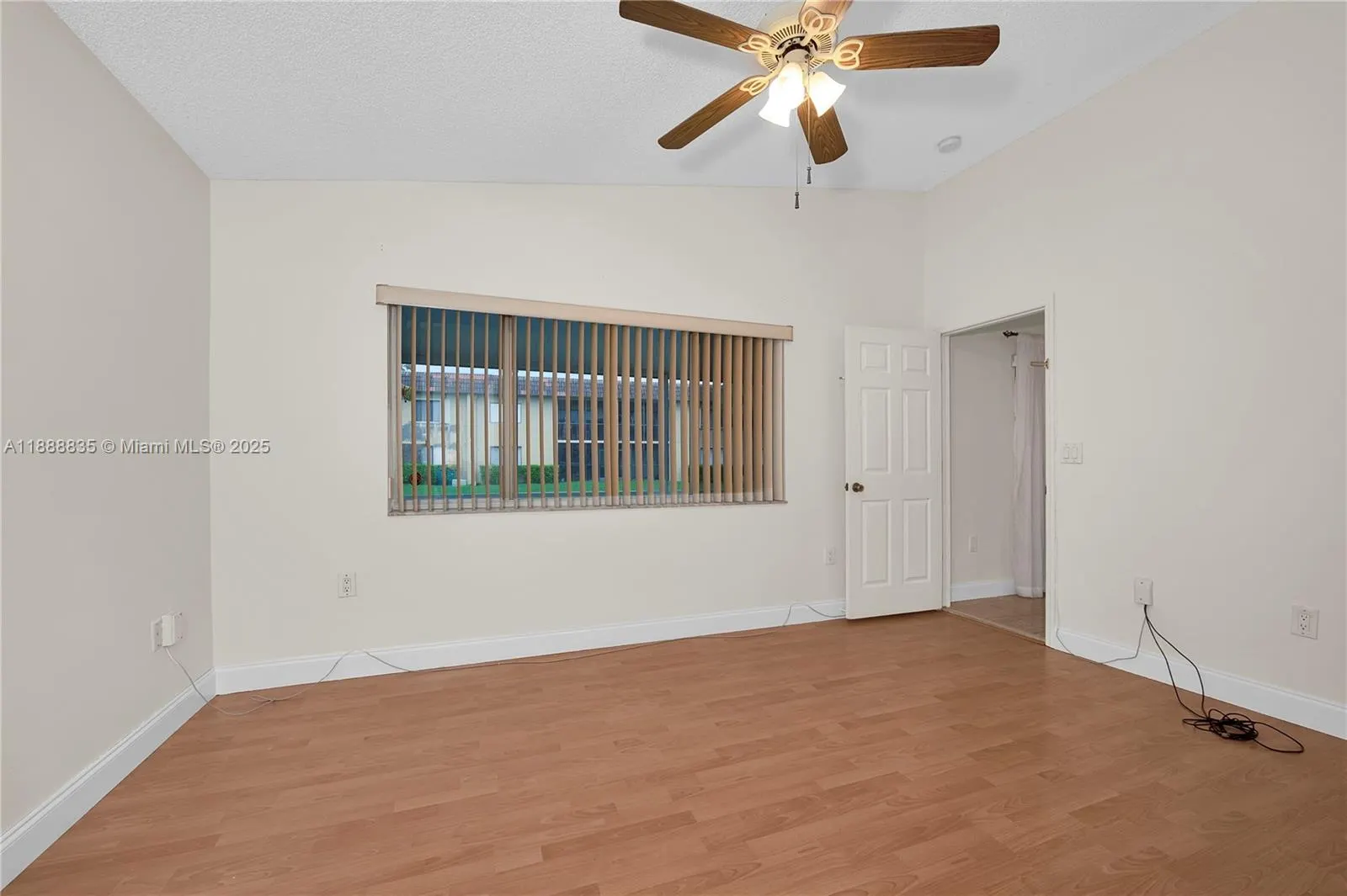 113 Danielle Ct