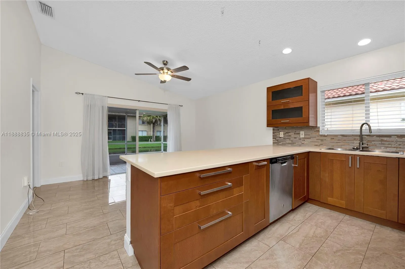 113 Danielle Ct