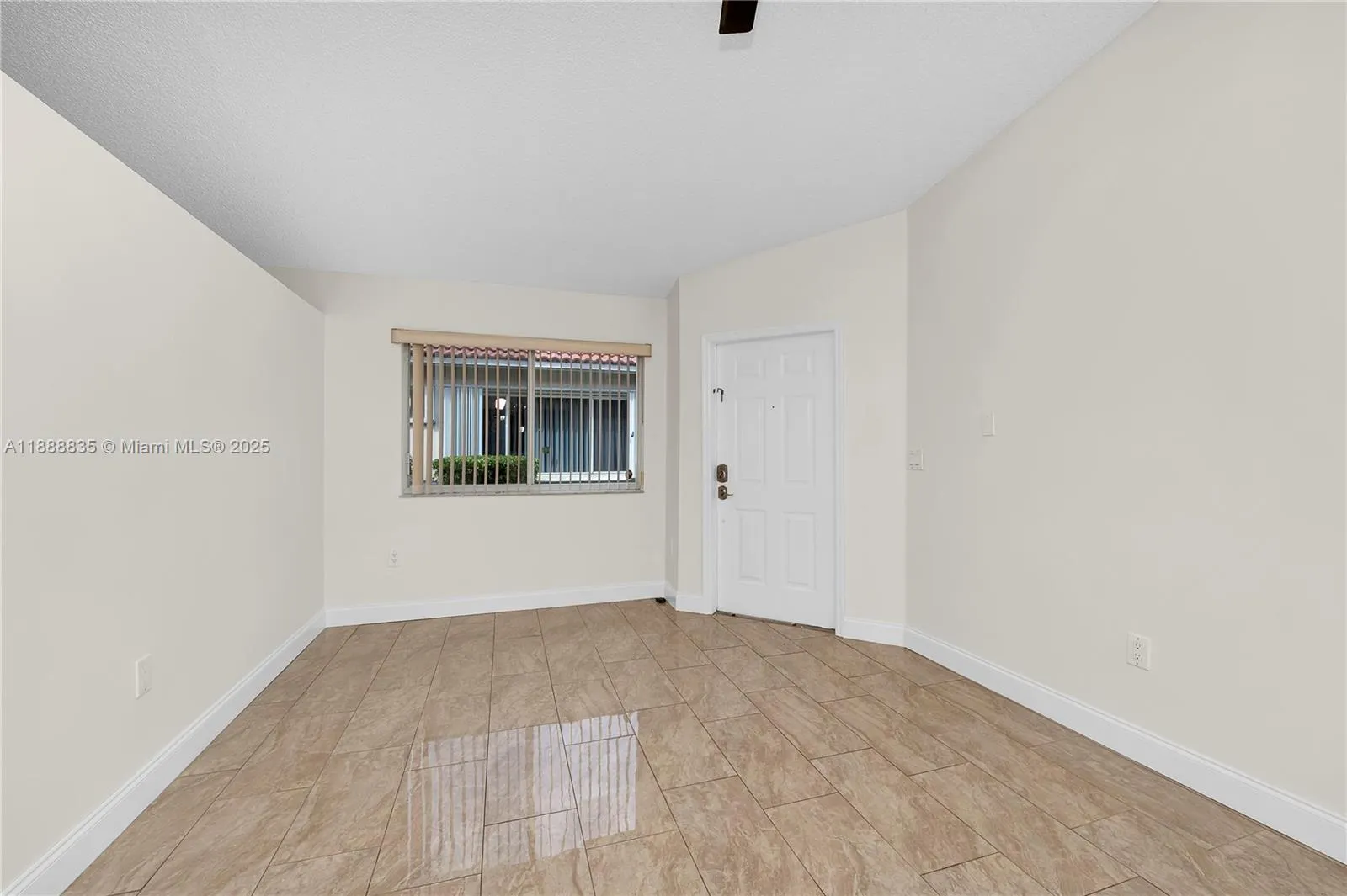 113 Danielle Ct