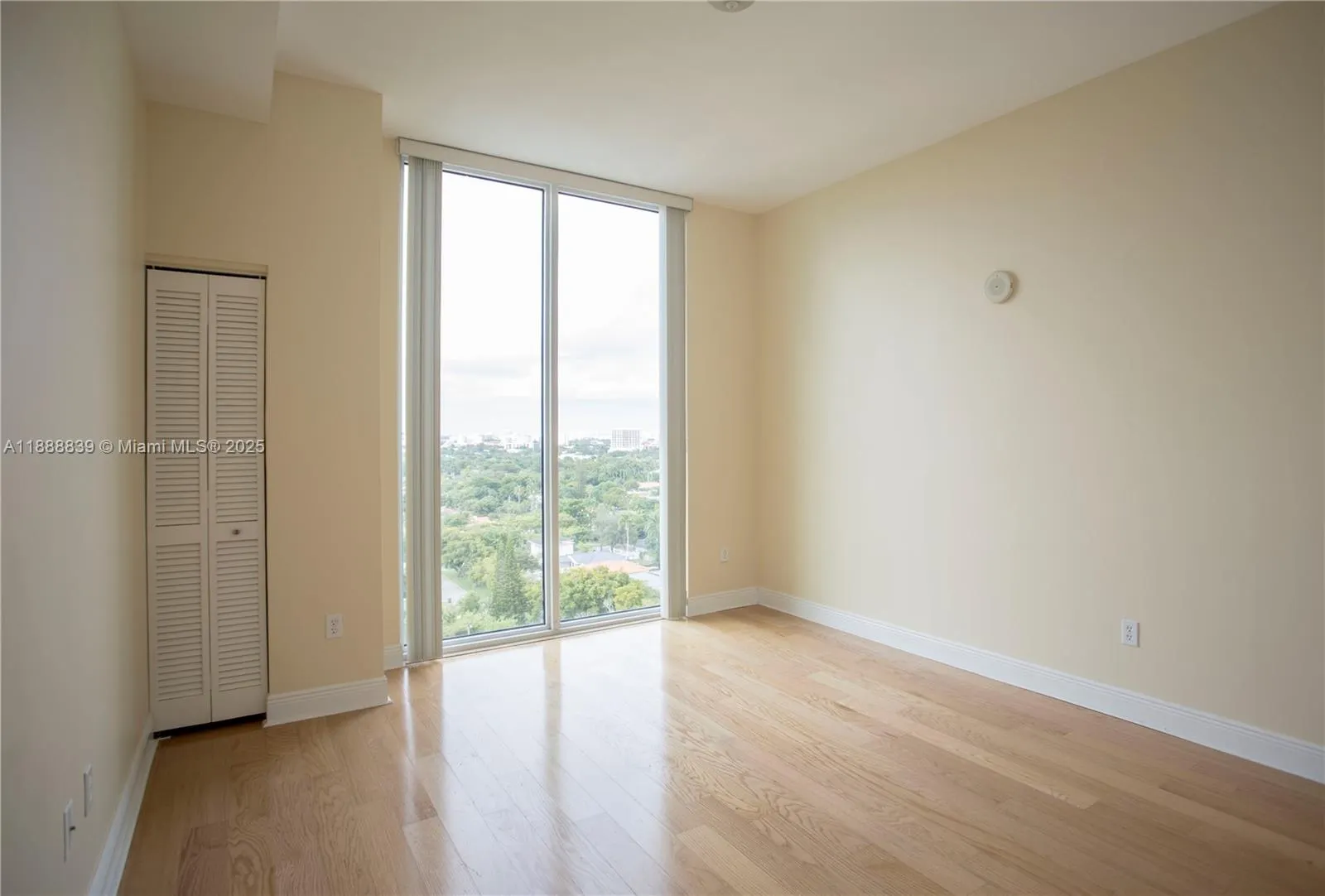 2525 SW 3rd Ave, #1106