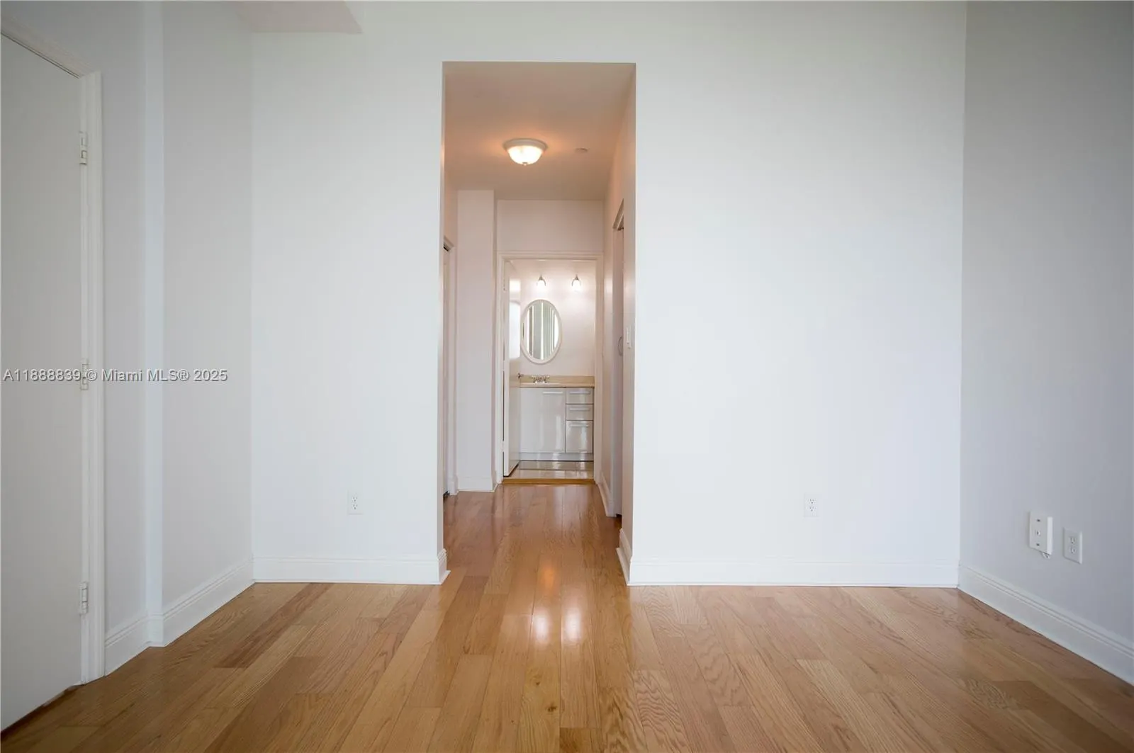 2525 SW 3rd Ave, #1106
