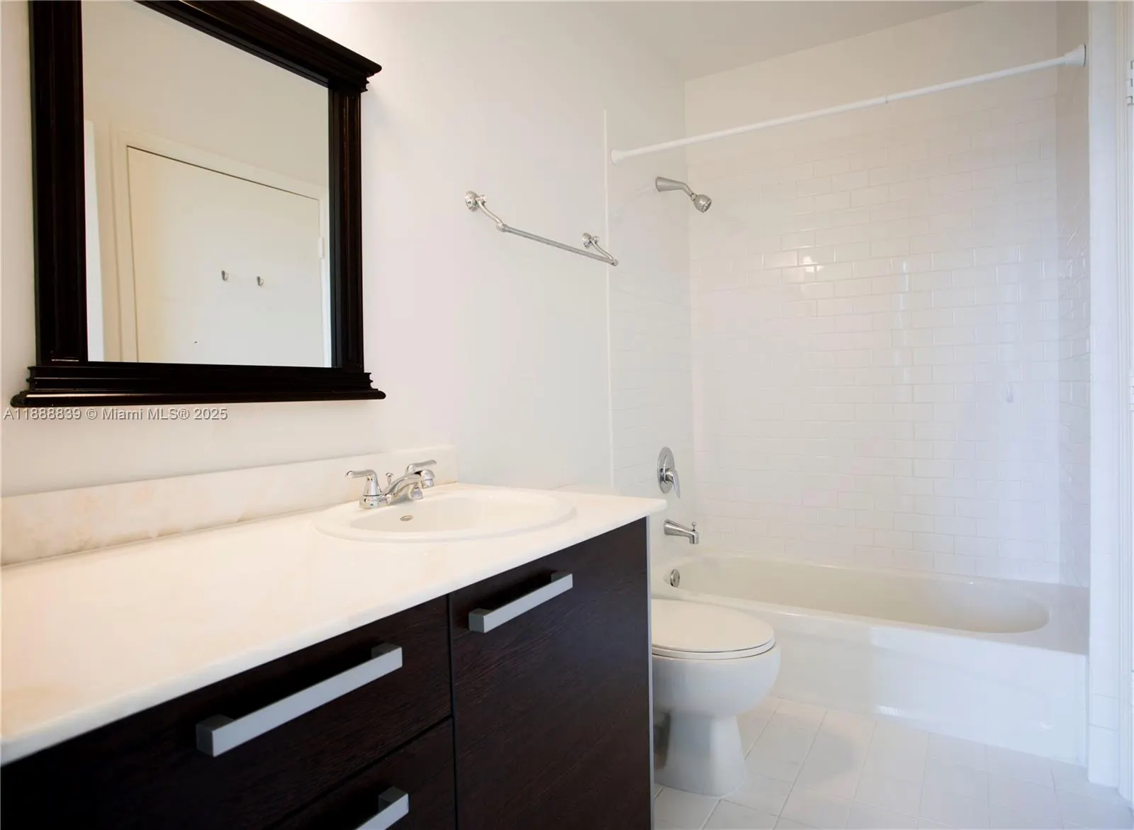 2525 SW 3rd Ave, #1106