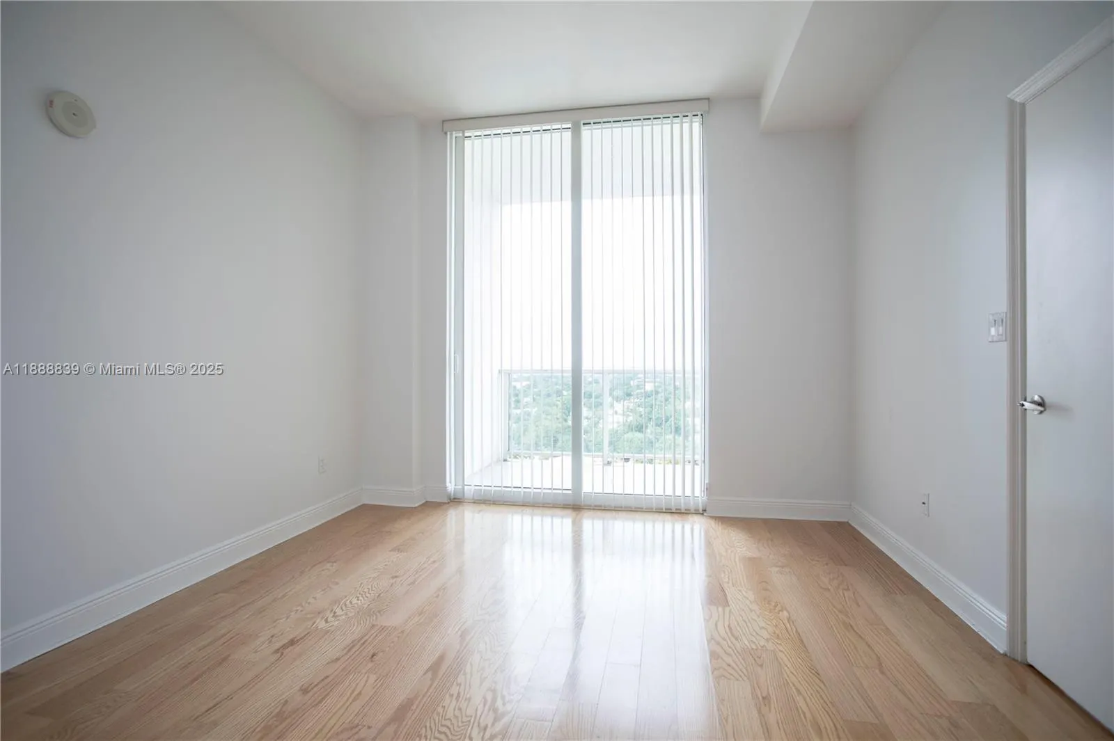 2525 SW 3rd Ave, #1106