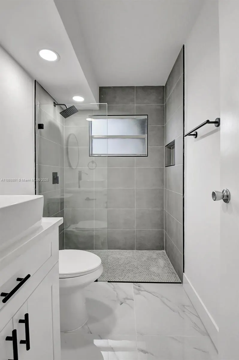 265 E Tuscany  E, #265