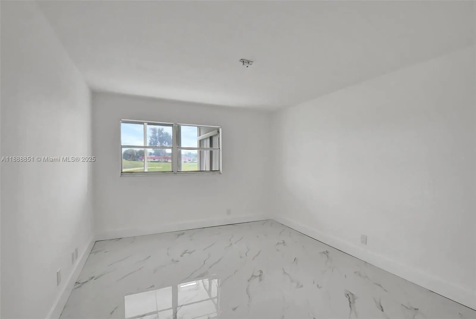 265 E Tuscany  E, #265
