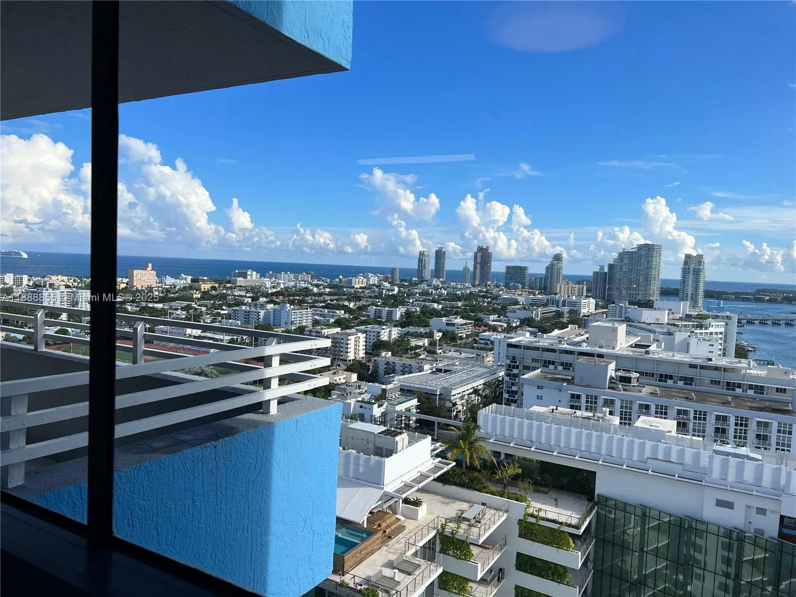 1330 West Ave, #2610