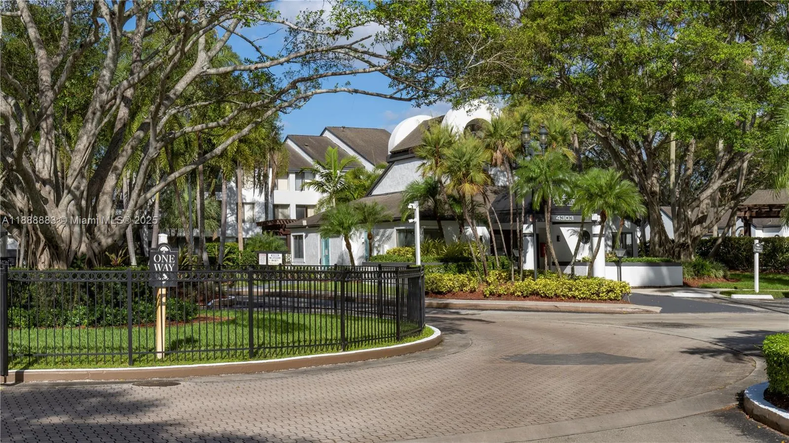 4303 W Atlantic Blvd, #1818