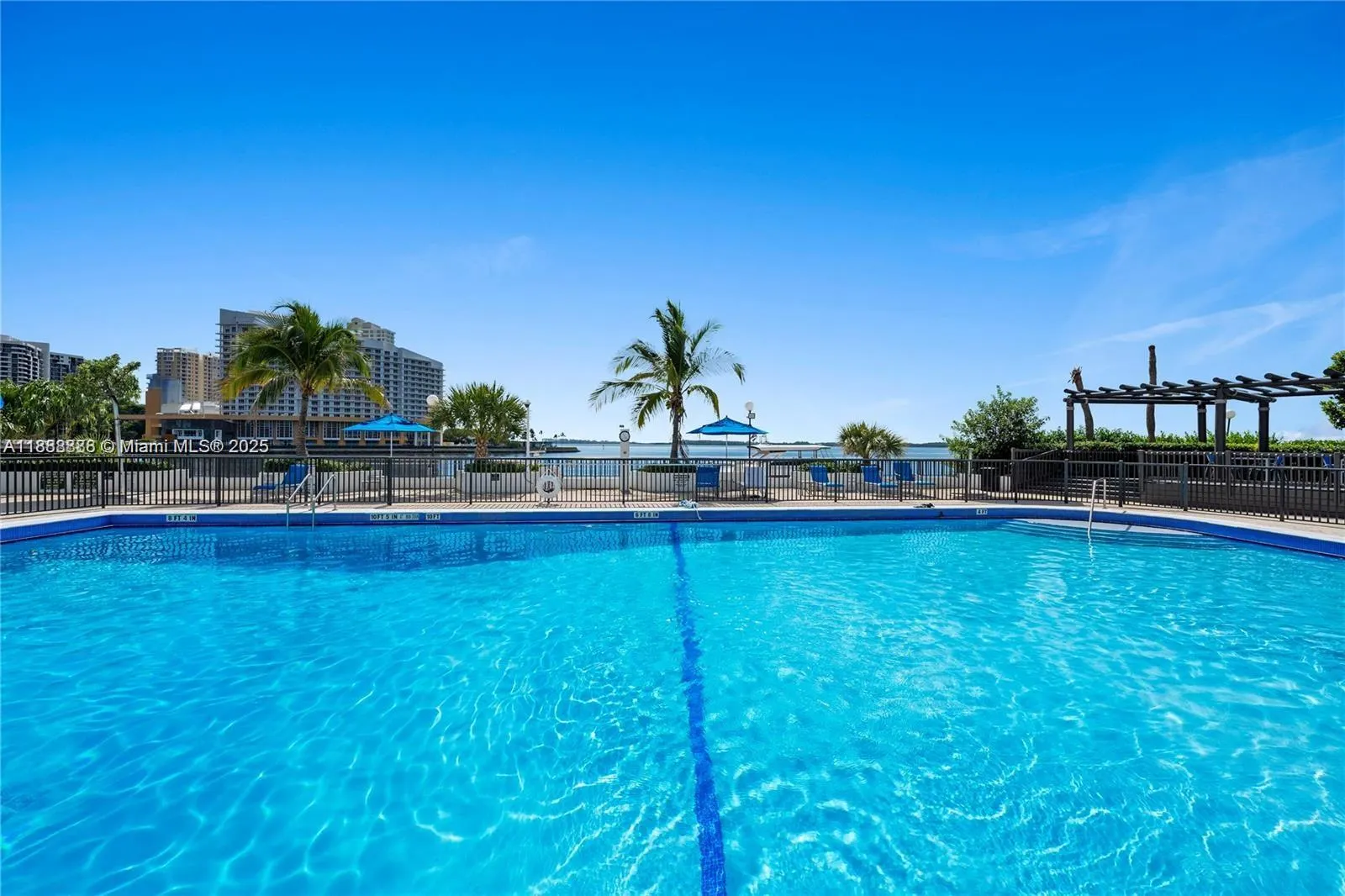 999 Brickell Bay Dr, #504