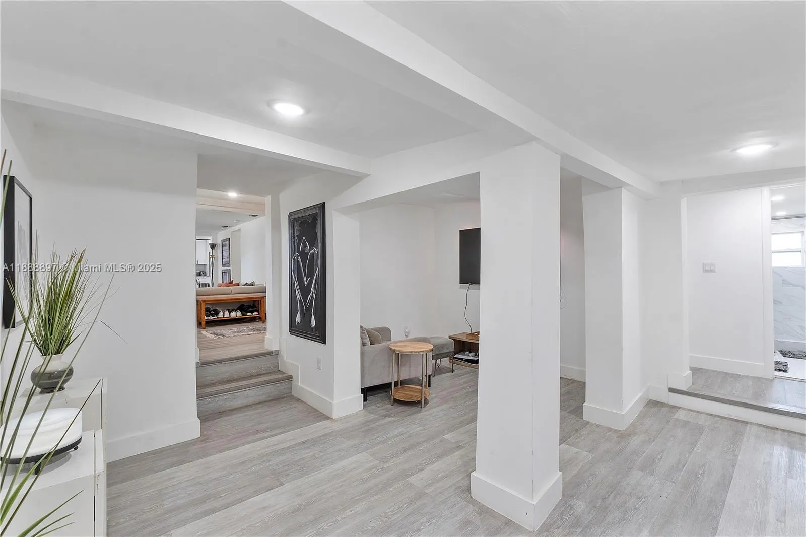 1101 NW 40th St