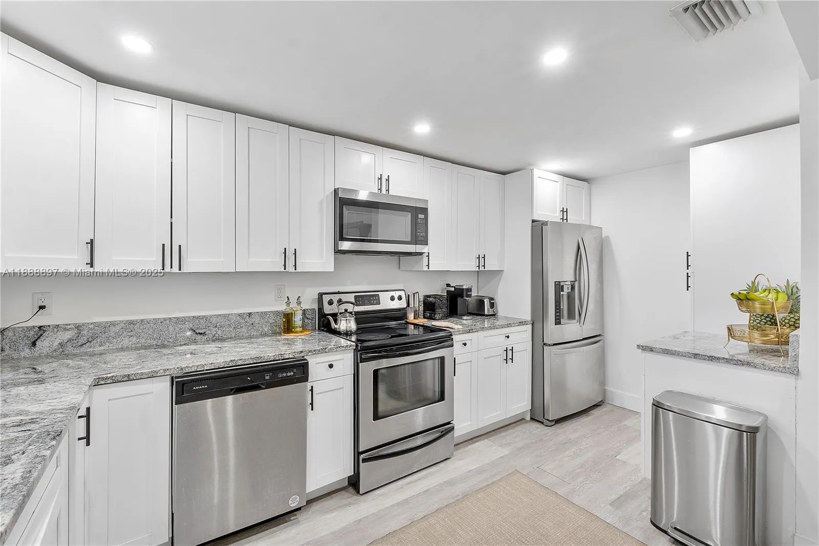1101 NW 40th St