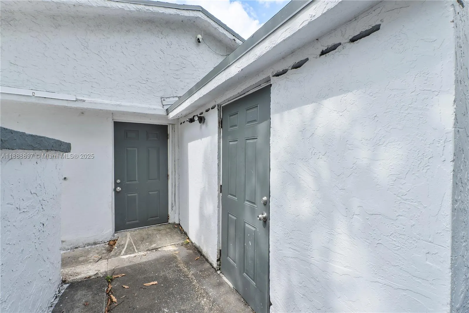 1101 NW 40th St