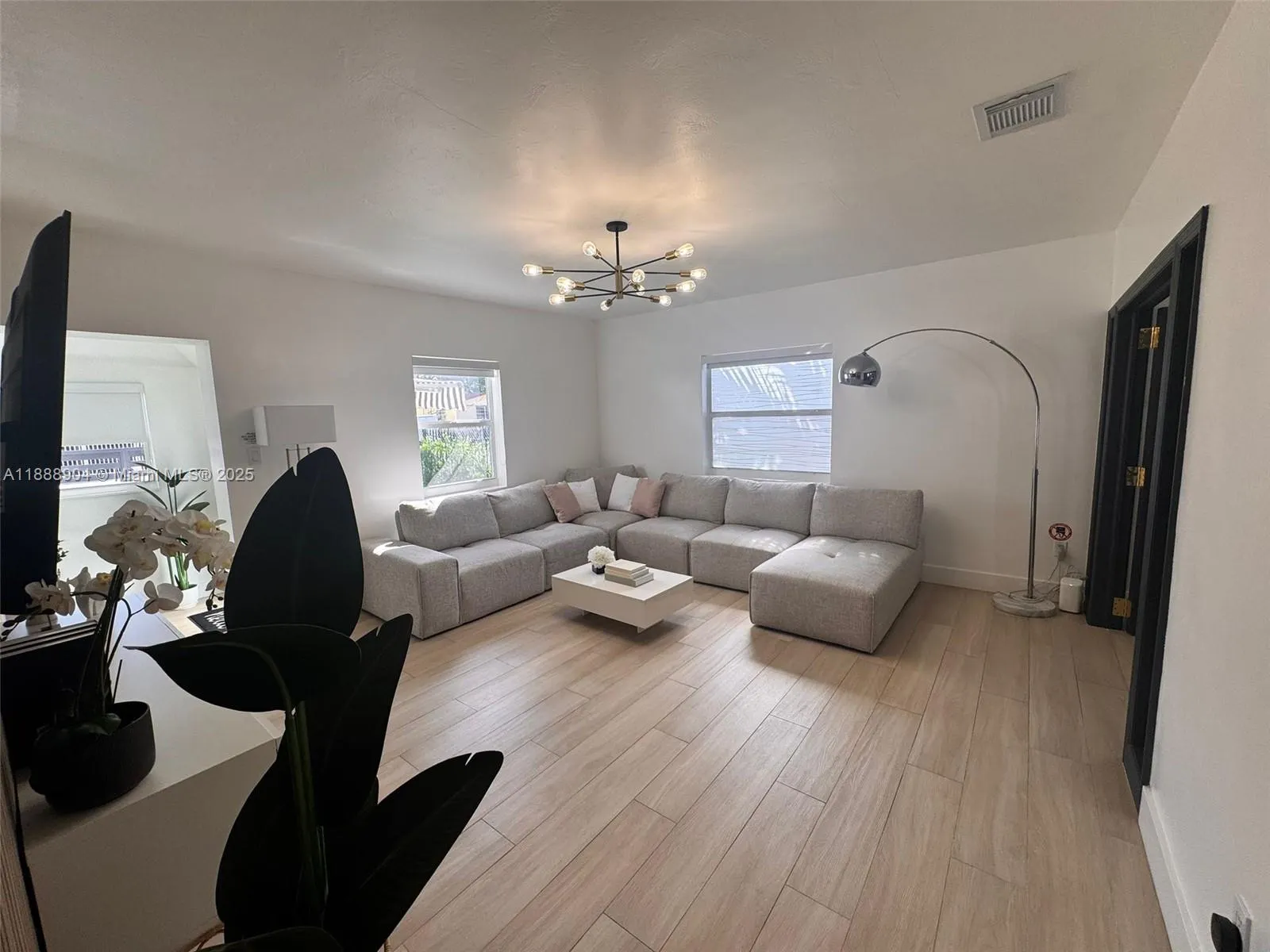 1451 NW 31st St