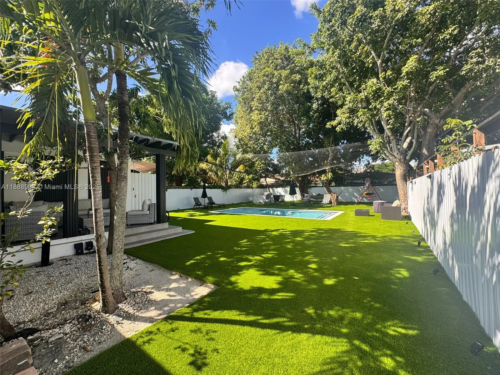 1451 NW 31st St