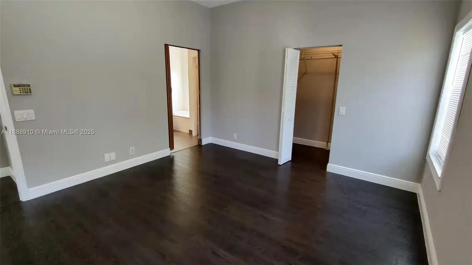 675 Maplewood Ct