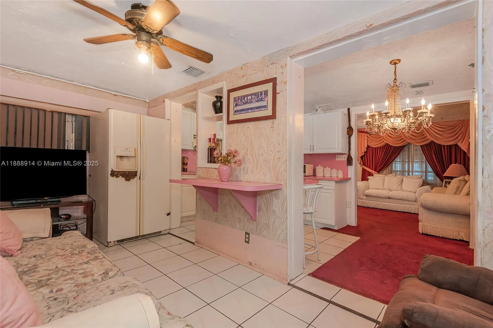1083 NW 74th St
