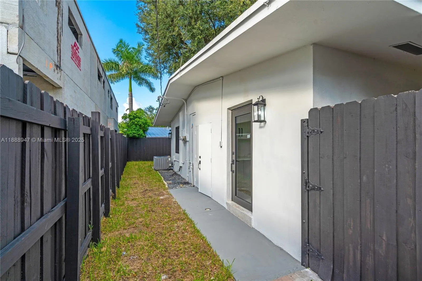 1341 SE 10th Ave