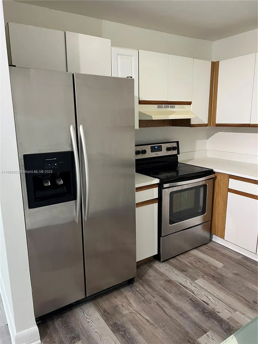 2020 NE 135th St, #711