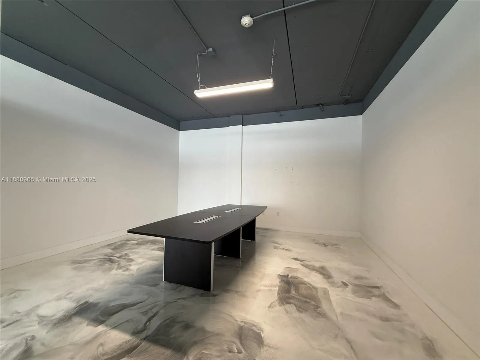 42 NW 27th Ave, #302