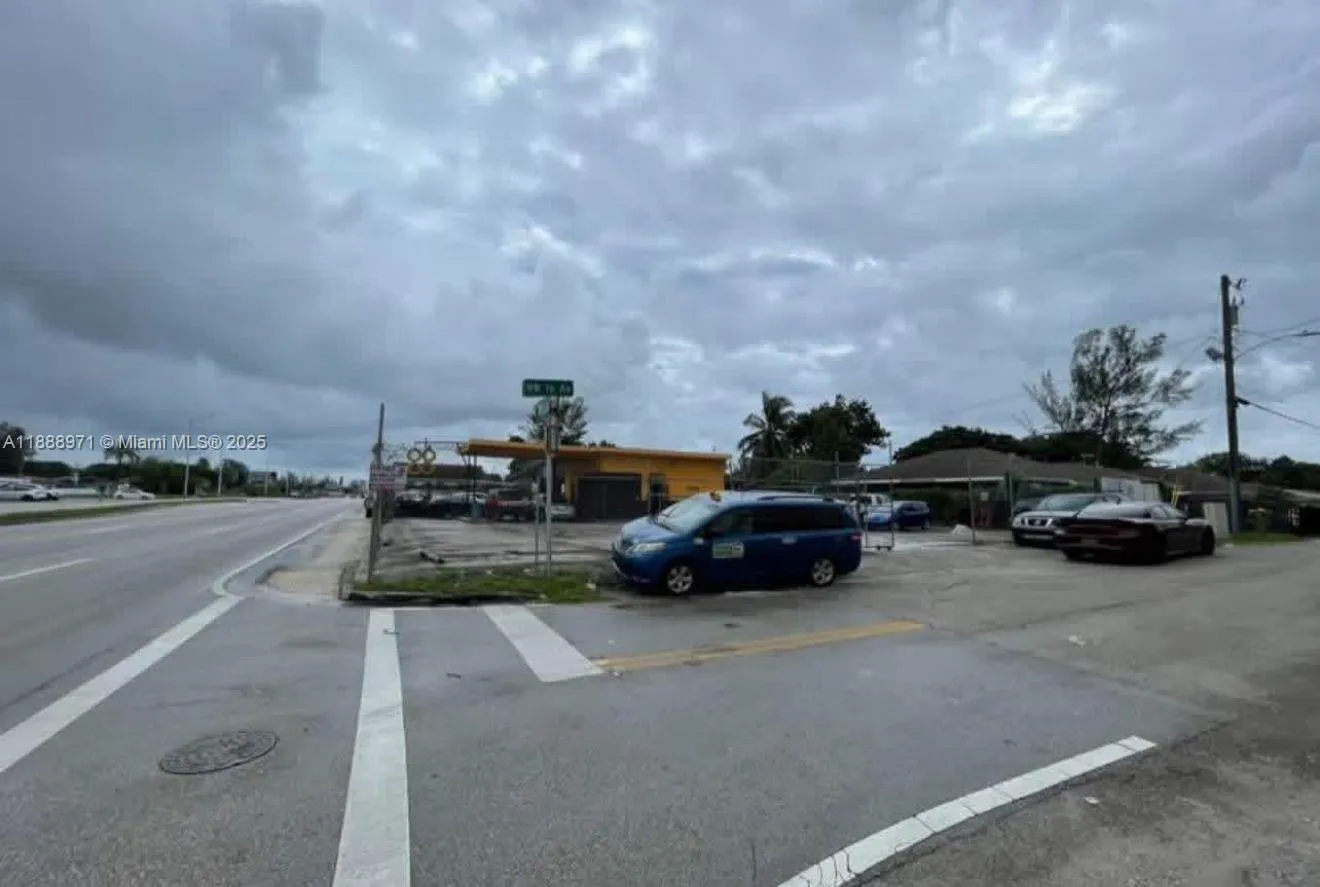 1550 NW 79th St
